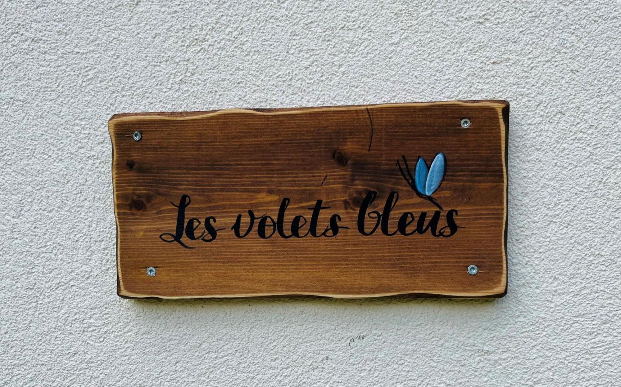 Villa Les Volets Bleus Parmain Exterior foto
